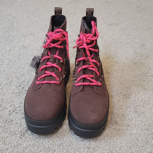 UGG BRISBANE LACE-UP WATERPROOF SUEDE PLATFORM BOOTS SIZE 8.5 - Picture 2 of 6